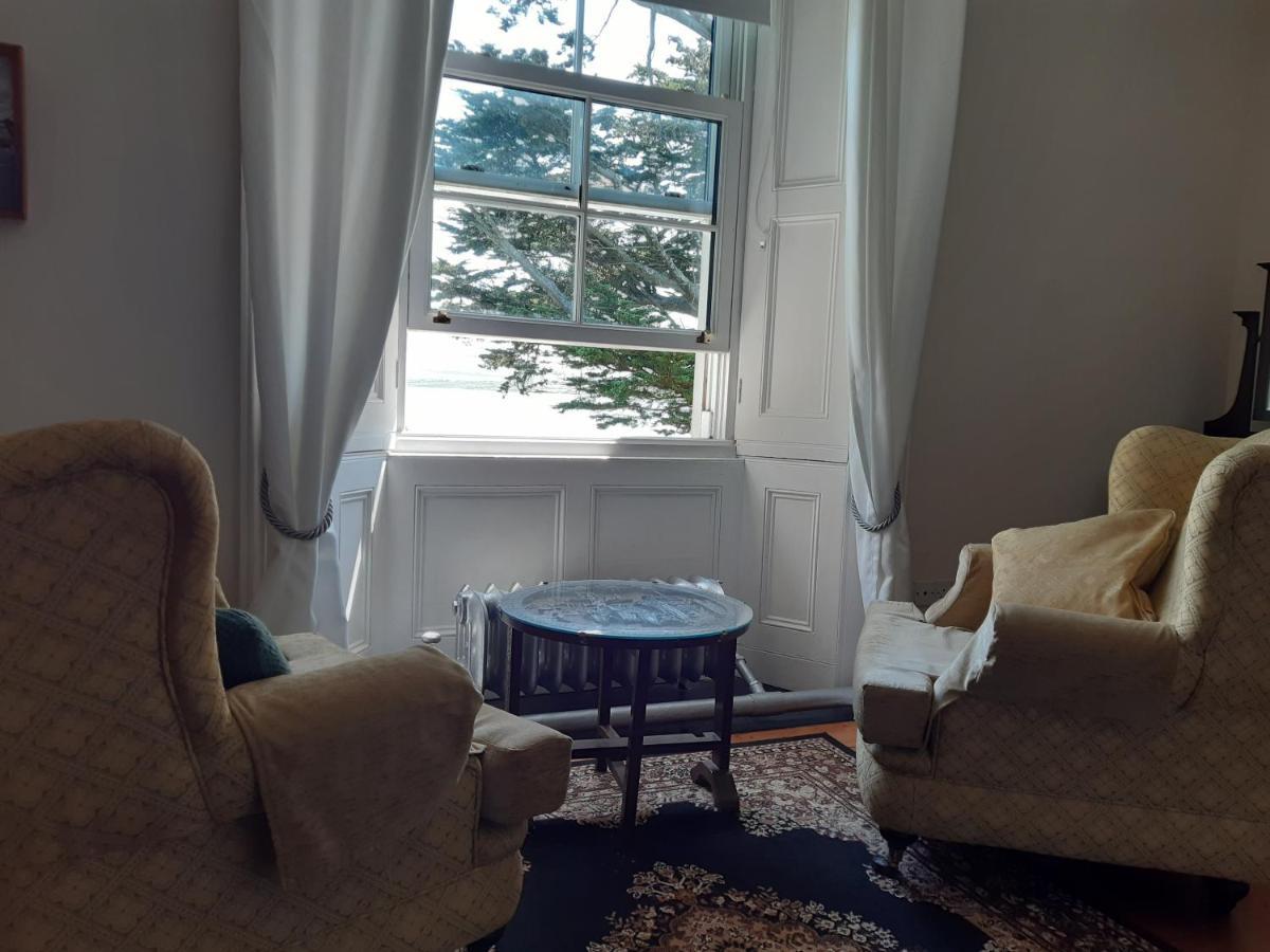 Reenglas House Reenard Luaran gambar